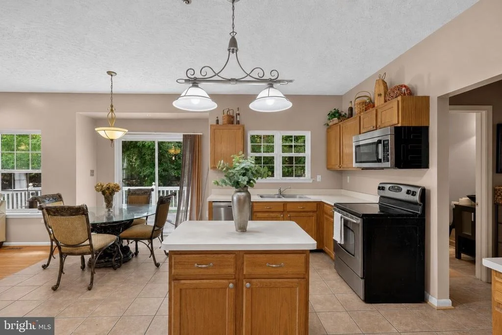 Photo of 9106 HELMSLEY DRIVE