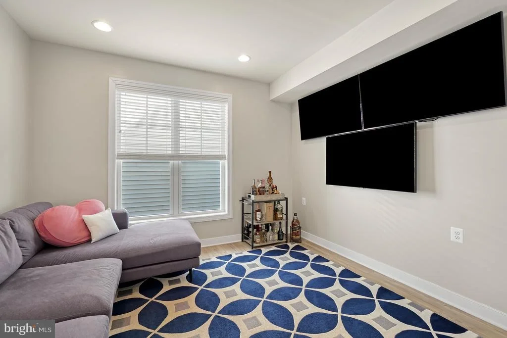 Photo of 11063 EMERALD CROWN DRIVE