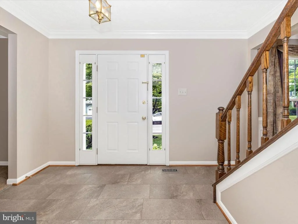 Photo of 112 BOOKHAM LANE