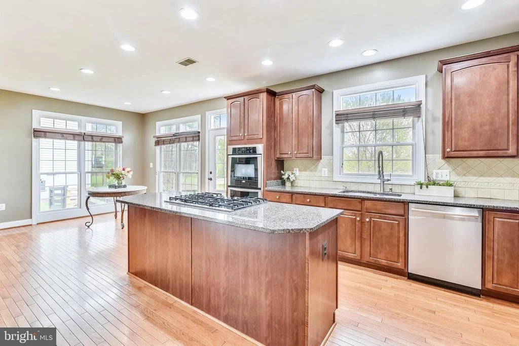 Photo of 24188 SPRING MEADOW CIRCLE