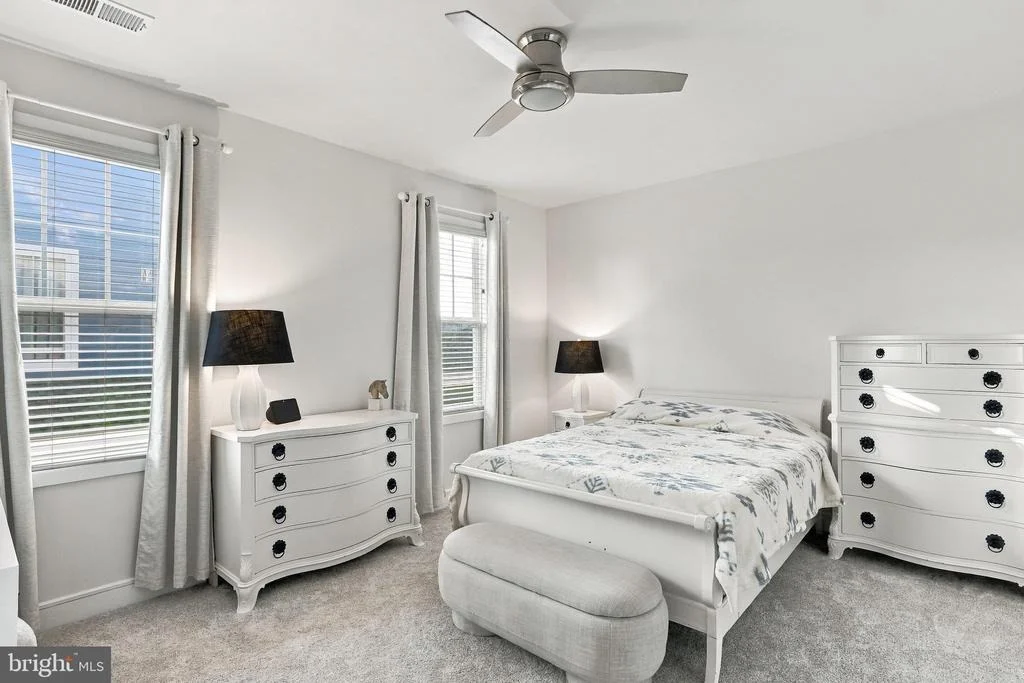 Photo of 1010 COUBERTIN DRIVE SE