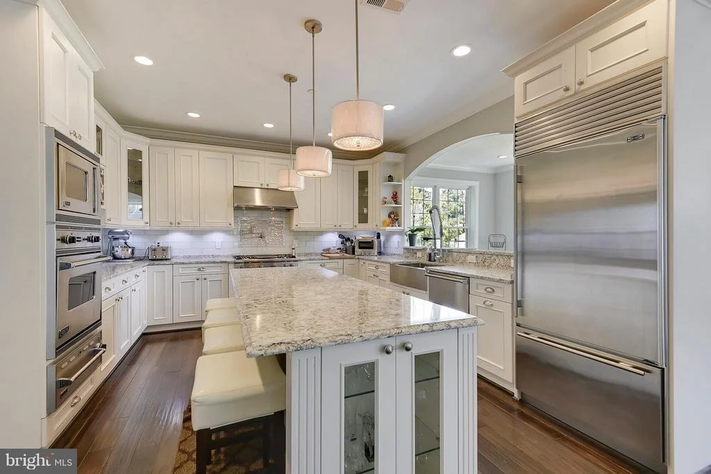 Photo of 6004 MUNCASTER MILL ROAD