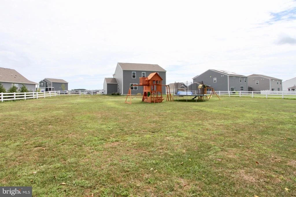 Photo of 746 SEABREEZE RD