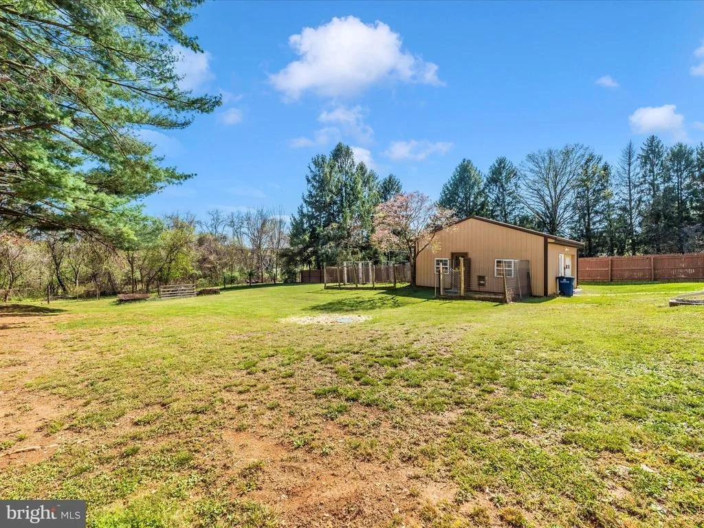 Photo of 15224 GANLEY ROAD