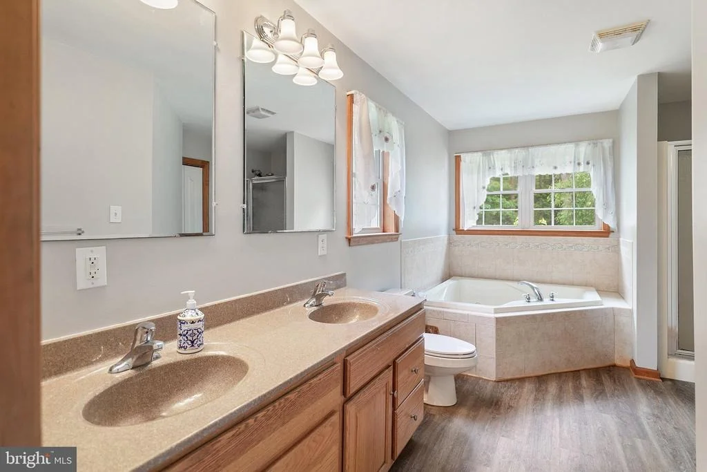 Photo of 10 HILLSIDE AVENUE