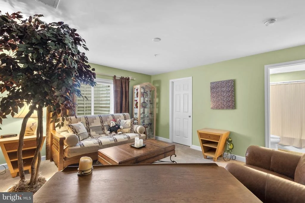 Photo of 7239 WINDSOR LANE