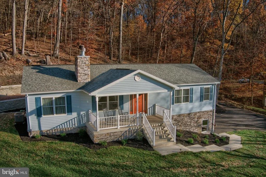 Photo of 2731 MONOCACY BOTTOM ROAD