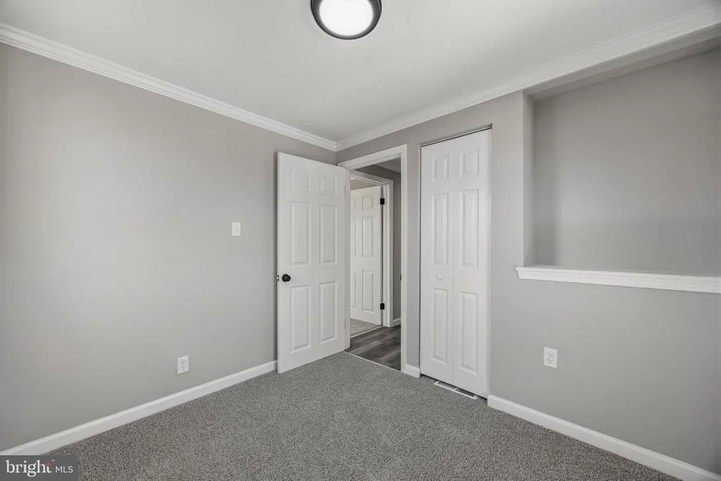 Photo of 183 KENWOOD ROAD