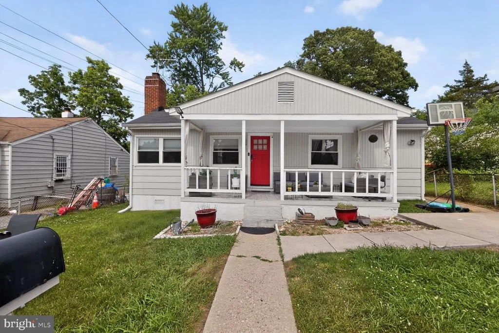 Photo of 401 70TH STREET