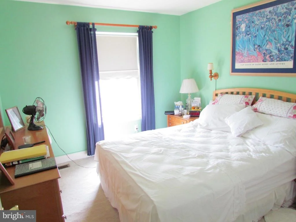 Photo of 118 OVERLOOK PLACE