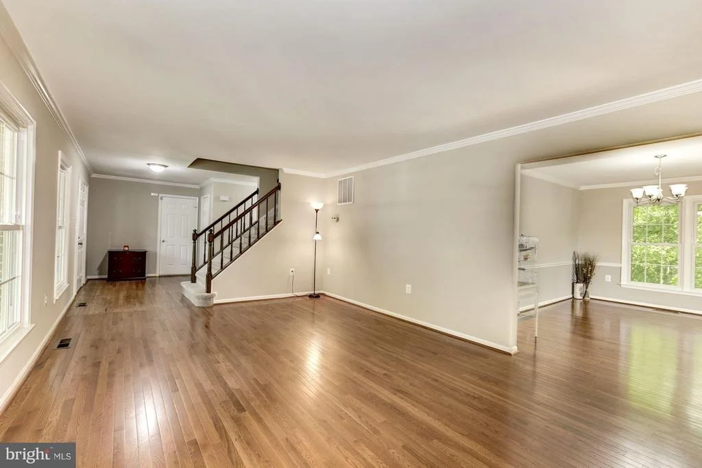 Photo of 7102 STANCHION LANE