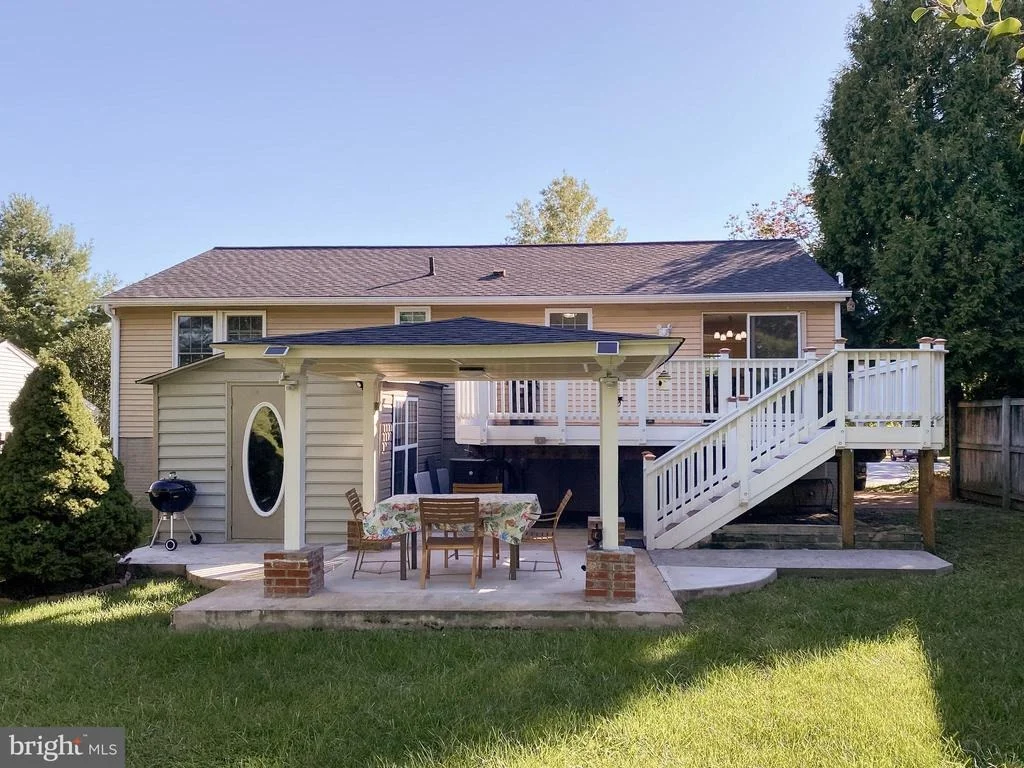 Photo of 233 SAVAGE ROAD