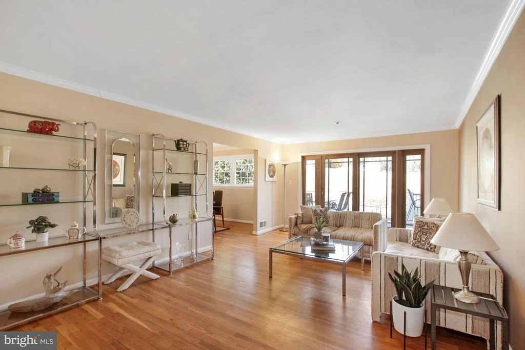 Photo of 11701 GREENLANE DRIVE