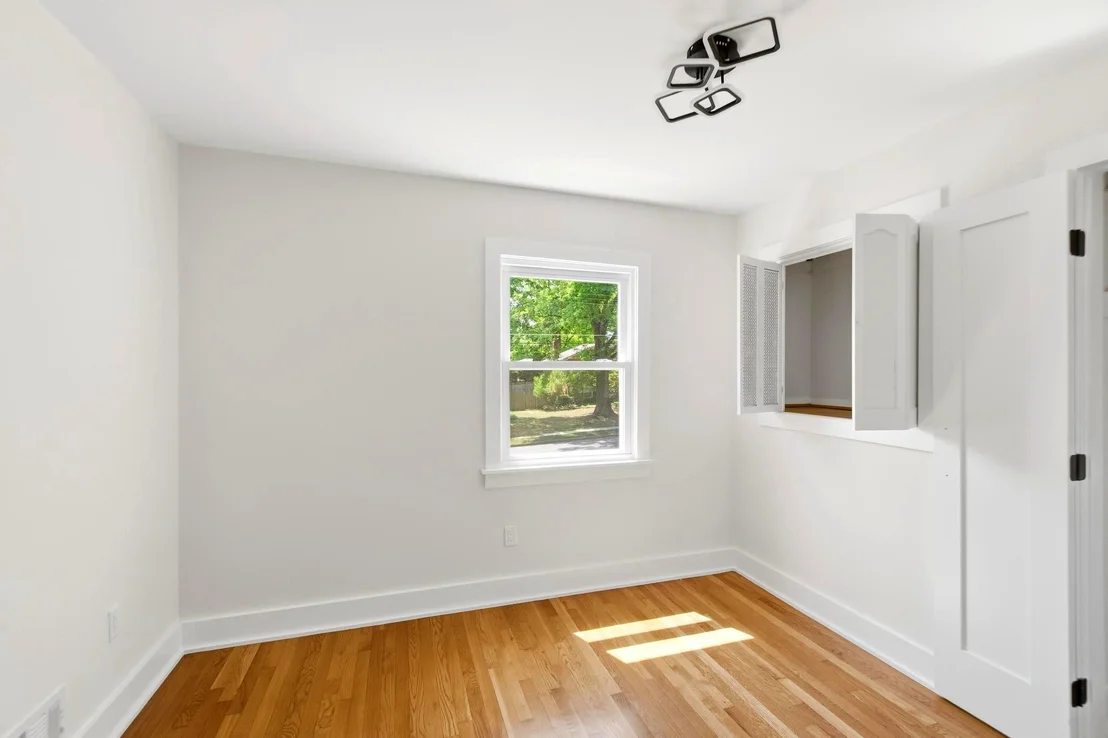 Photo of 7708 JANSEN DRIVE
