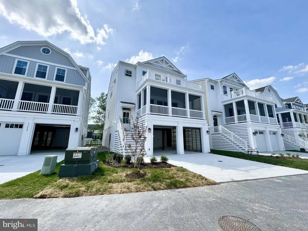 Photo of 31473 WATERSHED LANE