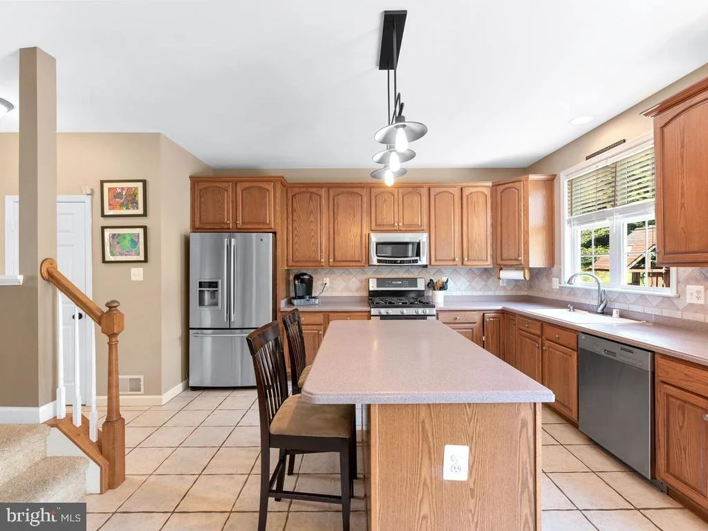Photo of 708 LONGBOW ROAD