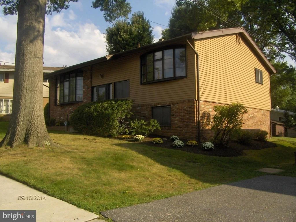 Photo of 3306 MAY STREET