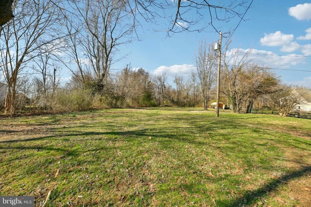 Photo of 9453 HOLSEY ROAD
