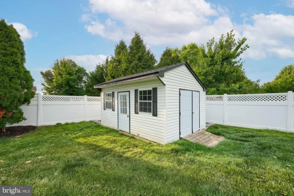Photo of 120 DERBY DRIVE