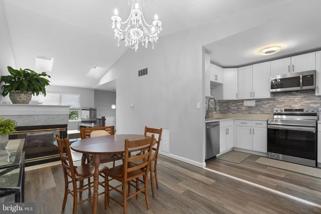 Photo of 287 NORTH DRIVE