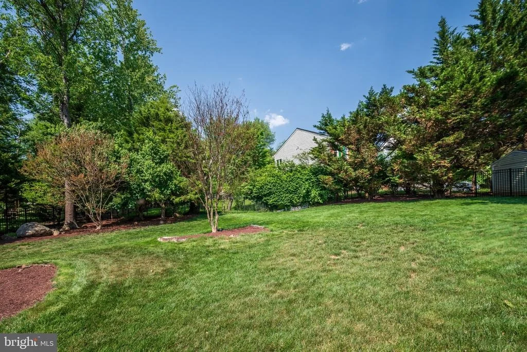 Photo of 10013 PURITAN WAY