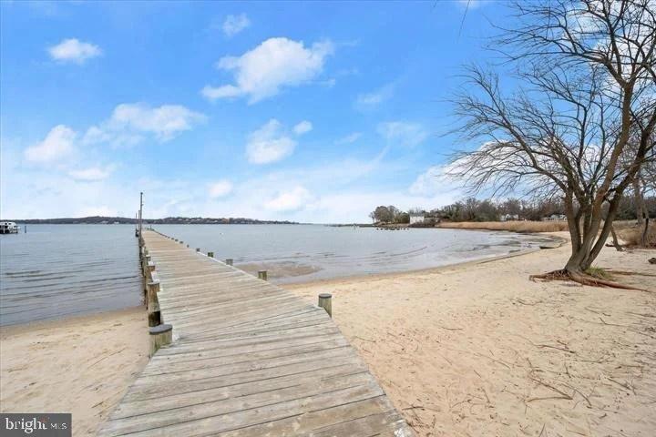 Photo of 1292 SWAN DRIVE