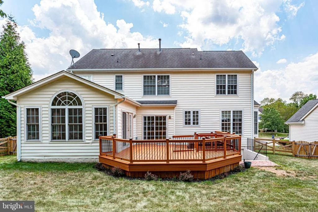 Photo of 9209 RAINBOW FALLS DRIVE