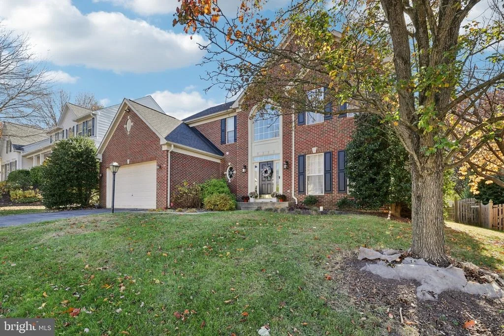 Photo of 6369 CLARIDGE DRIVE N