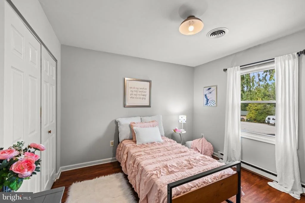 Photo of 223 PINEVIEW DRIVE