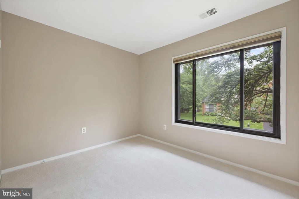 Photo of 11004 BROAD GREEN DRIVE