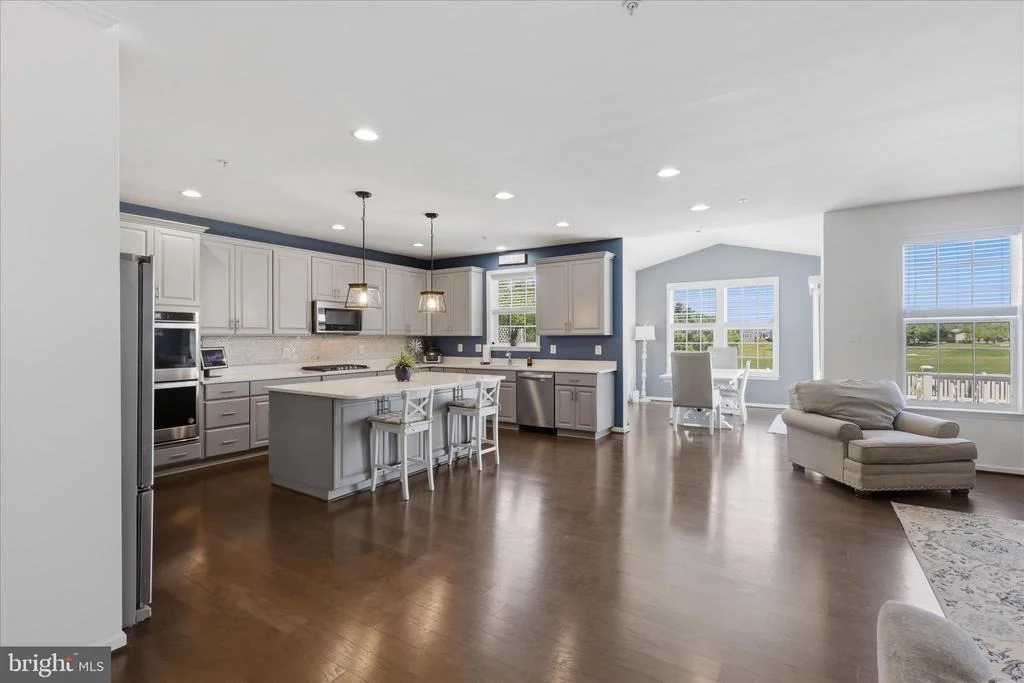 Photo of 9354 DRUMMAN DRIVE