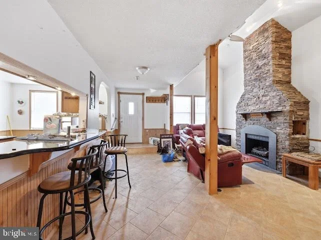 Photo of 2384 WINSLOW ROAD