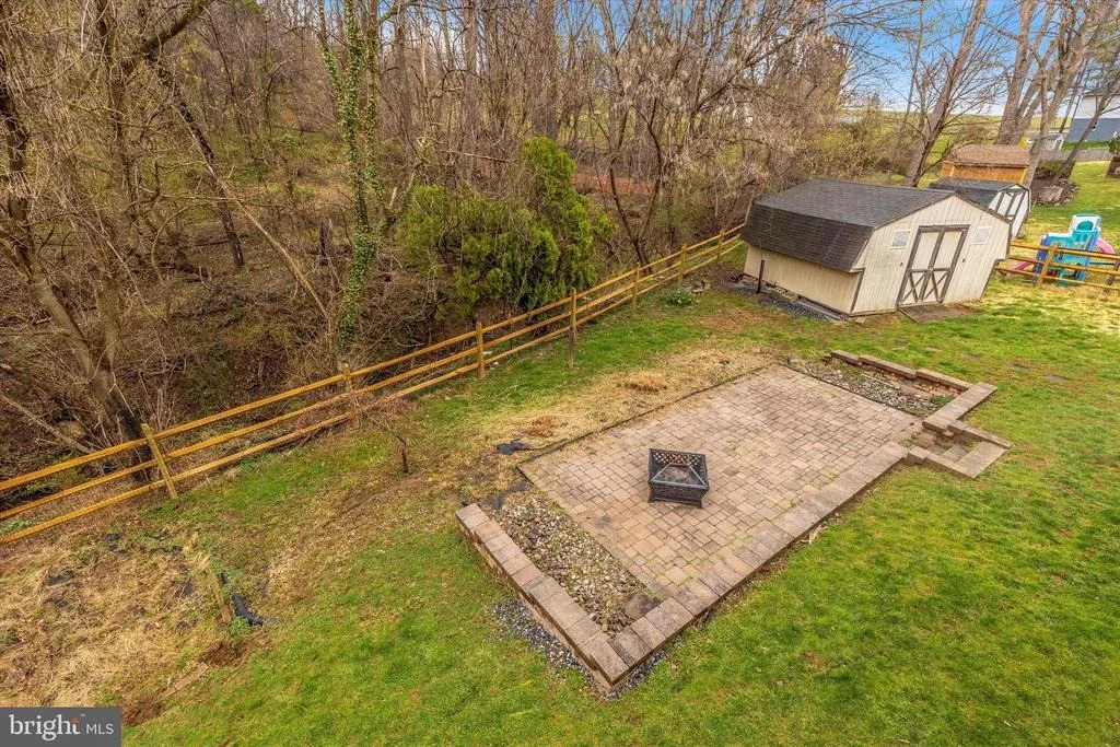 Photo of 820 6TH AVENUE