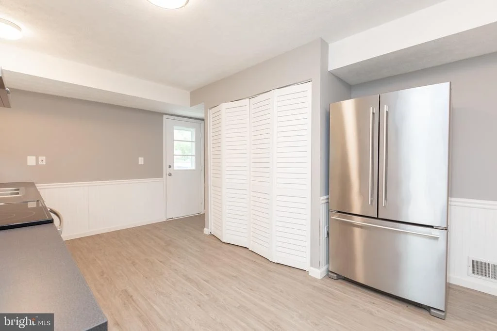 Photo of 706 UNIVERSITY DRIVE