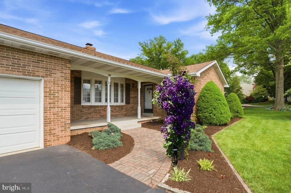 Photo of 12 CAROLINE DRIVE