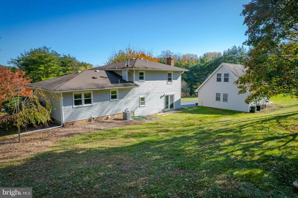 Photo of 895 BEAR BRANCH ROAD