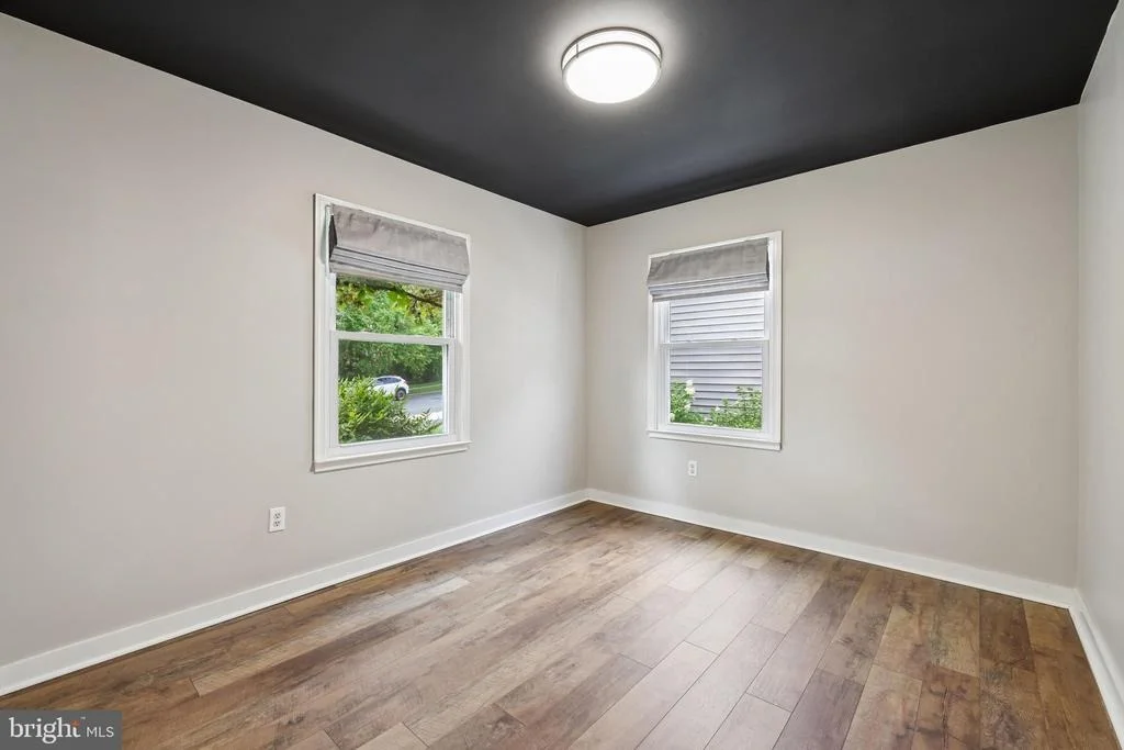 Photo of 1410 KNIGHTS BRIDGE TURN