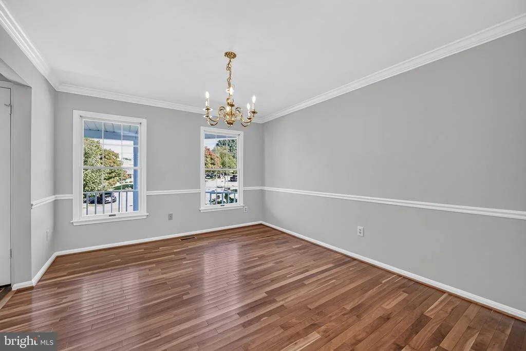 Photo of 8683 FELSVIEW DRIVE