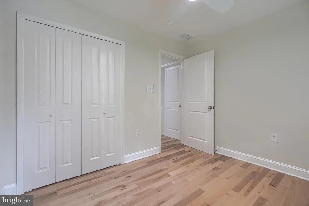 Photo of 11305 MAPLEVIEW DRIVE