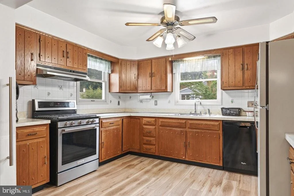 Photo of 305 PROSPECT STREET