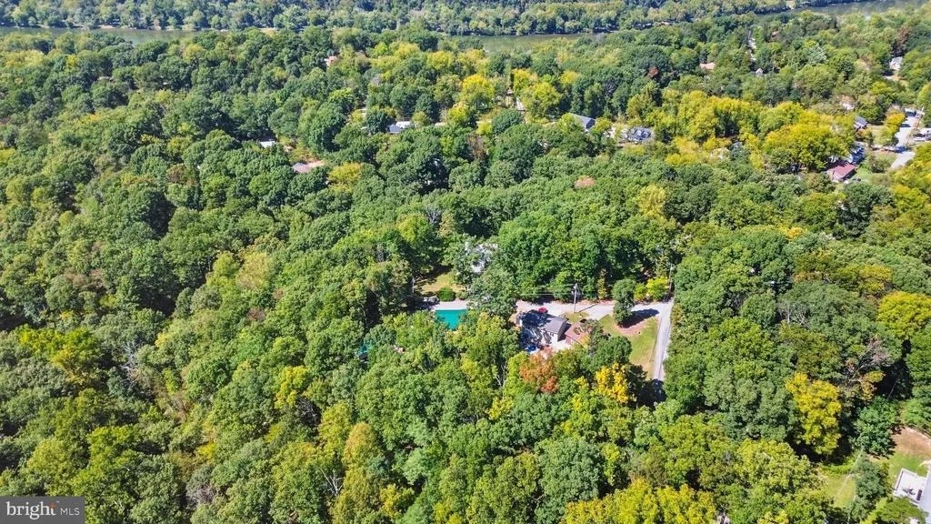 Photo of 24 SYDNEY CIRCLE