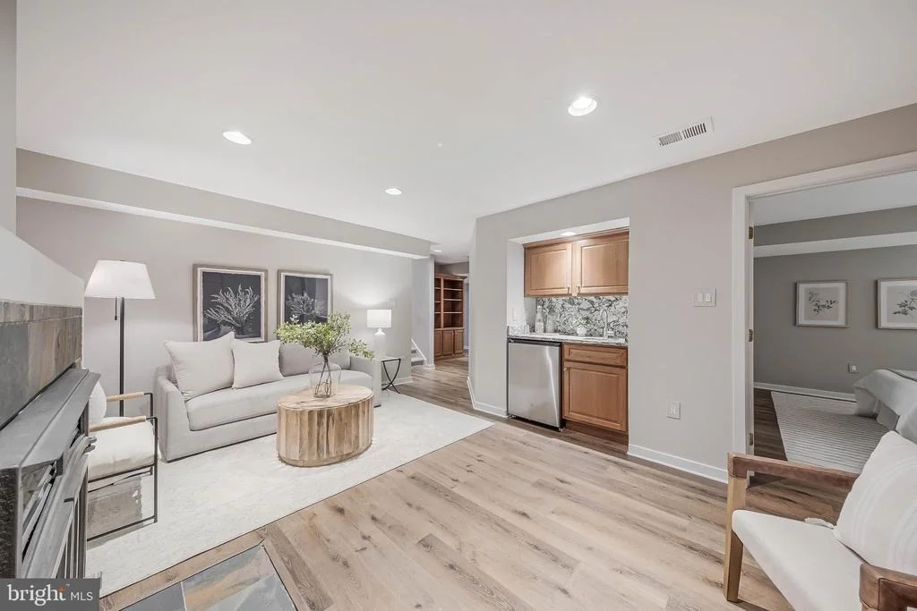 Photo of 12021 WALNUT BRANCH ROAD