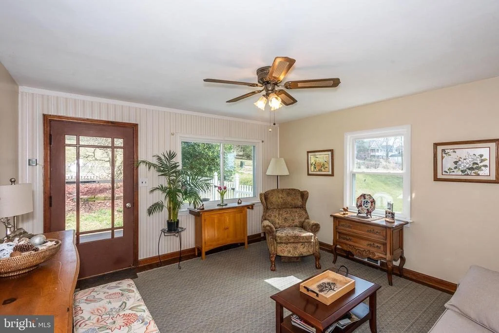 Photo of 6819 VALE SUMMIT LANE