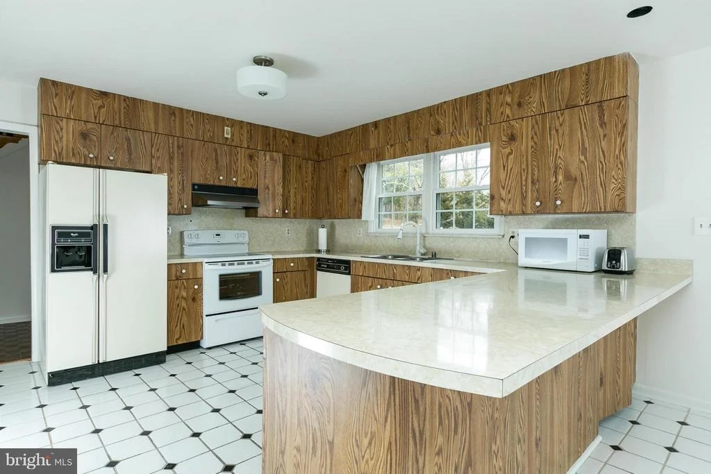 Photo of 9914 FREDERICK ROAD