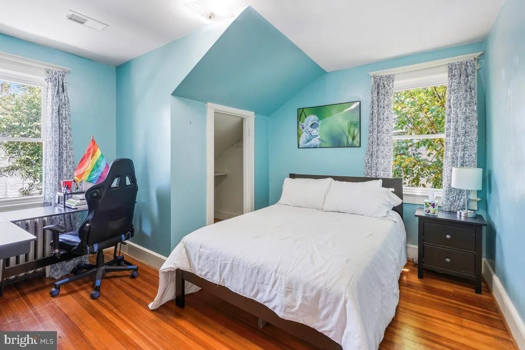Photo of 6031 3RD STREET NW