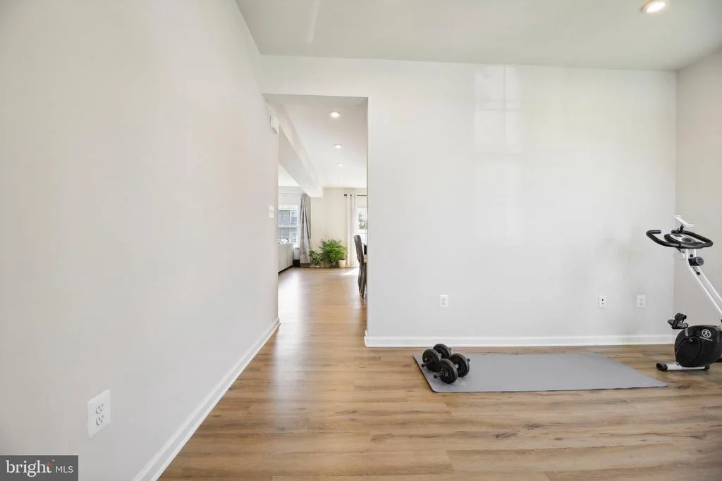 Photo of 231 PICKETT STREET