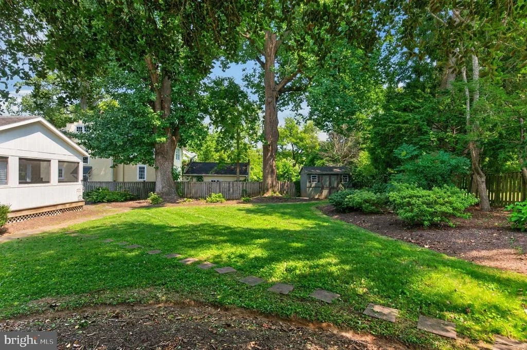 Photo of 111 WARDOUR DRIVE