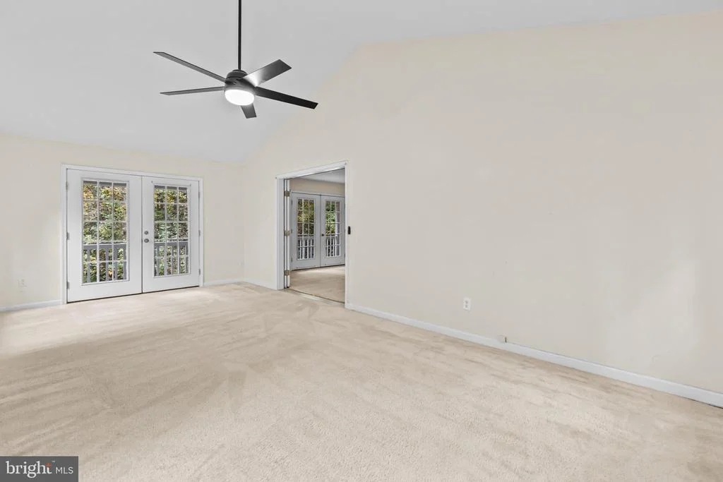 Photo of 8008 WASHINGTON DRIVE