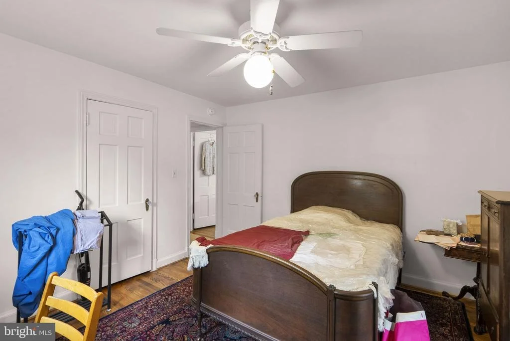 Photo of 8911 BRADFORD ROAD