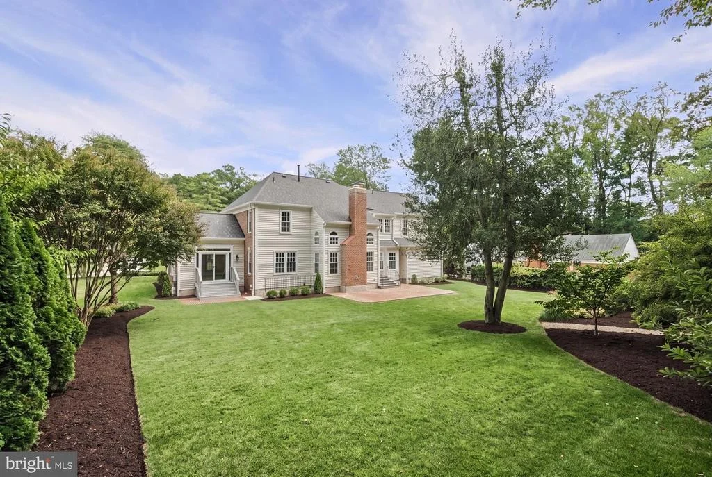 Photo of 9020 BEATTY DRIVE
